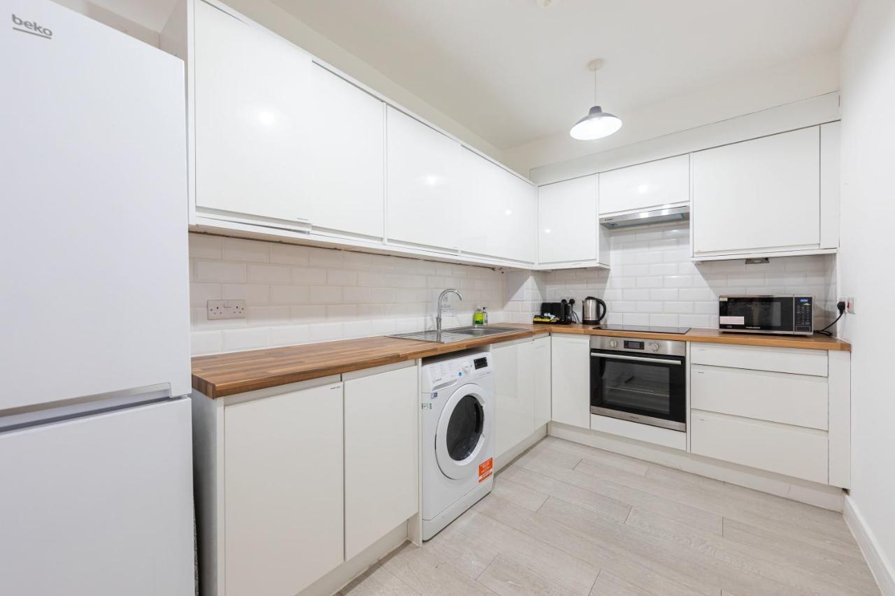 Functional Budget Stay With Wi-Fi And Laundry Facilities Near Tube Station Londres Extérieur photo